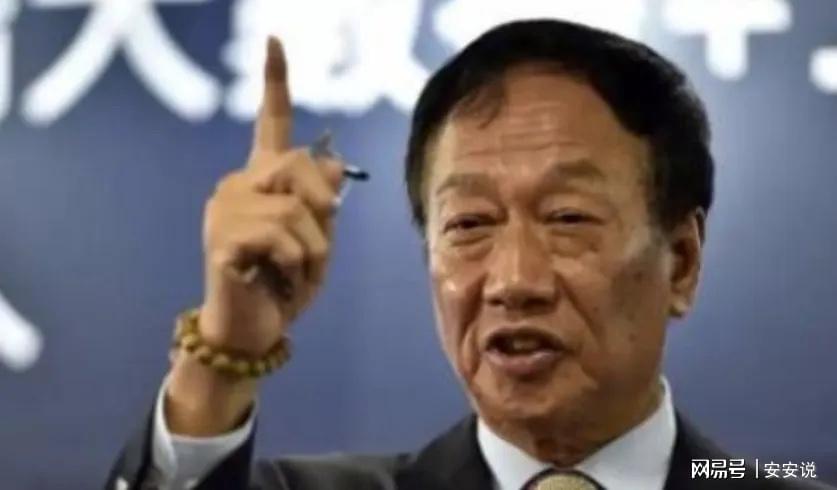 队报：巴黎卖拉莫斯和李刚仁收入破亿，将签阿克利乌舍和迪奥曼德