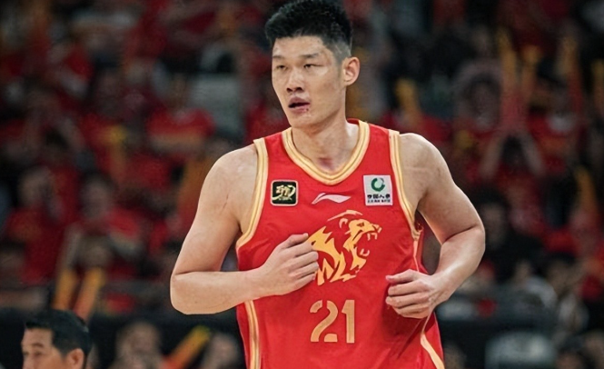 名记曝字母哥有意加盟热火